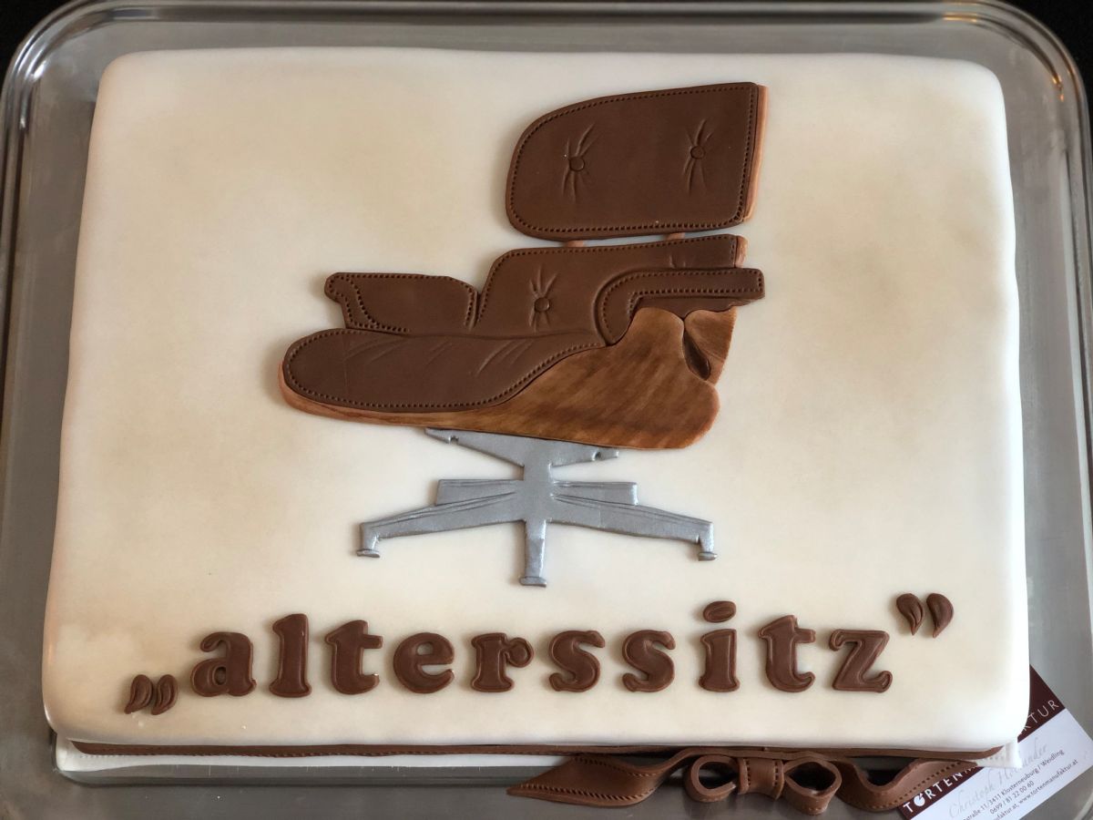 Designer armchair cake in chocolate with lettering
