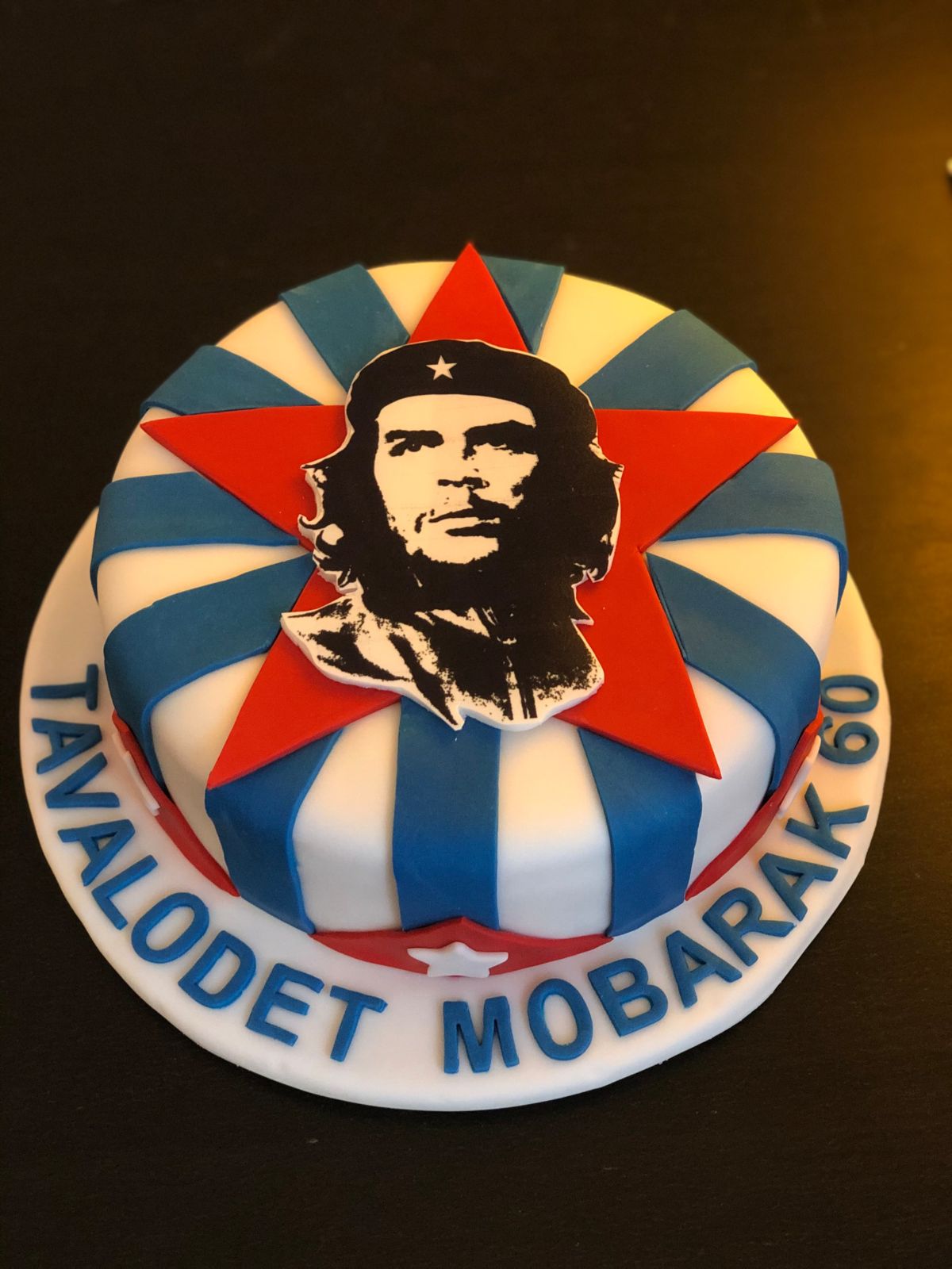 Portrait cake with a composition of stars in red, white and blue